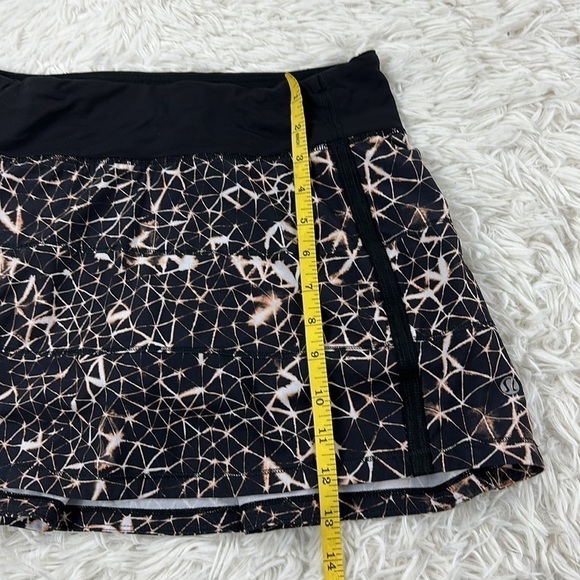 Lululemon Pace Rival Skirt II *4-way Stretch (Tall) Sugar Crush Multi / Black - Picture 2 of 9